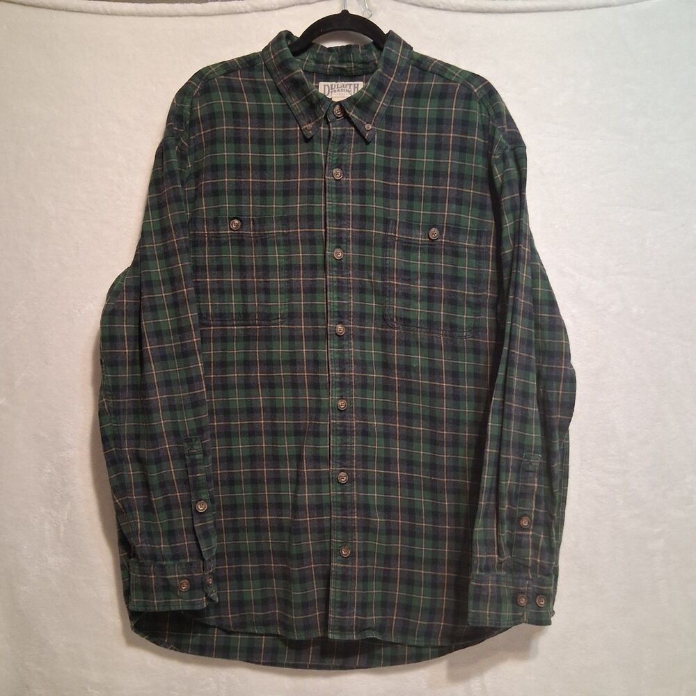 Duluth Trading XL Shirt Flannel Green Navy Plaid Button Front Outdoor Chore Farm